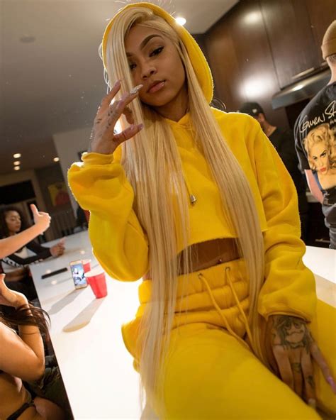 Merch videos music tour icy university. Épinglé sur | MY STYLE.