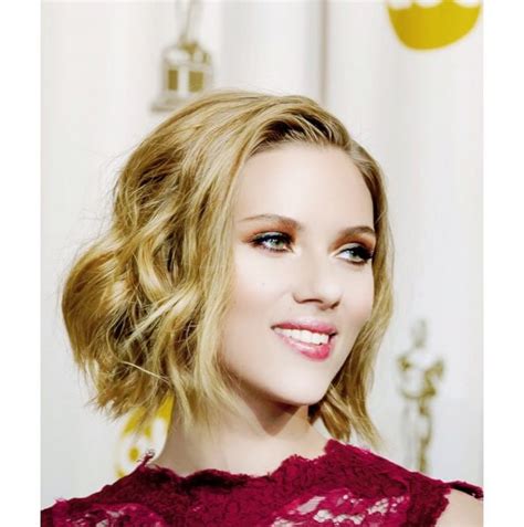 Scarlett Johansson Blond Short Hair Ideas Popsugar Beauty Photo 26