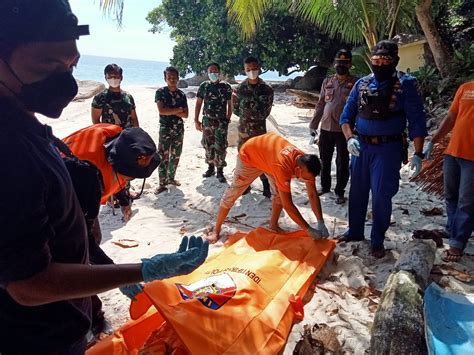 Mayat Wanita Tanpa Identitas Dengan Tangan Terikat Ditemukan Di Pulau