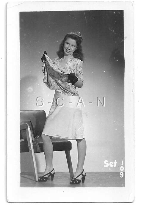 Org Vintage 40s 50s Semi Nude Rp Brunette Lift Skirt Shows Slip Heels Gloves Ebay