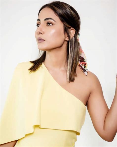 Hina Khan Sets Fashion Statement As She Shares New Set Of Photos