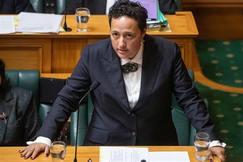 New Zealand Justice Minister Resigns After Crashing Car While Over Legal Alcohol Limit Police Say