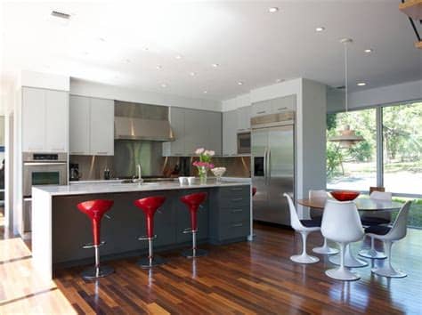 Crate design studio pick the perfect lighting how to hang lighting. 20 Terrific Grey Kitchen Ideas And Designs - Interior ...