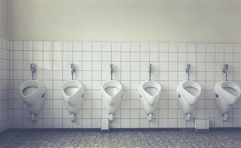 Rüyada Tuvalet Görmek Ne Anlama Gelir? Temiz, Kirli Tuvalet Görmek