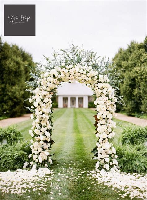 7 Beautiful Wedding Arches