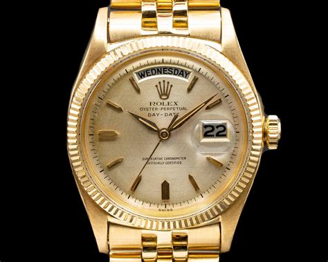 Rolex B Oyster Perpetual Day Date K Yellow Gold Champagne D