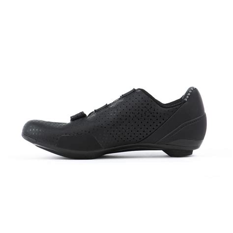 This video will inform exactly which are the vans shoes on the market today. Women's Sport Cycling Shoes Van Rysel RoadR 520