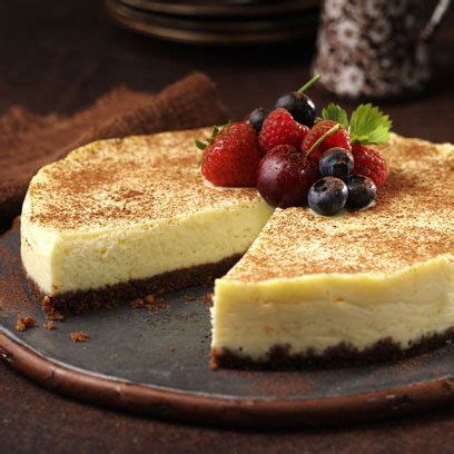 Christmas comes but once a year! Mary Berry's white chocolate cheesecake | Recipe | Berries recipes, Berry dessert recipes, Mary ...