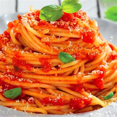 Spaghetti Al Pomodoro Recipe Best Italian Pasta Dish