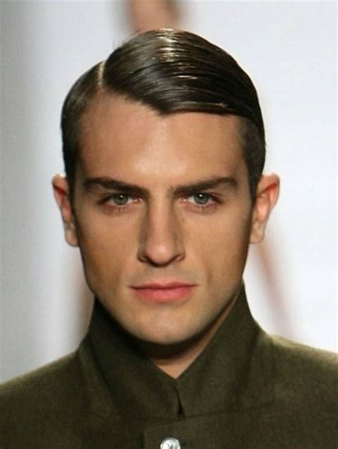 If you want to keep to the classics, it is imperative not to do any side shaving. Try Vintage: 12 Men's Vintage Hairstyles from 1940s