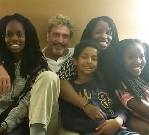 Janice Mcafee 5 Facts About John Mcafees Wife Wagcentercom