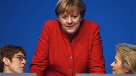 Merkel Genvalgt Som Cdu Formand Med Lidt Færre Stemmer Udland Dr