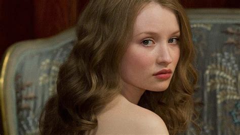 Exclusive Interview Emily Browning Talks About Sleeping Beauty HeyUGuys