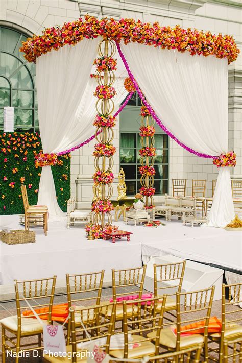 However, if you are looking for some specific and exotic ambience you must consult some interior decorator or florist. Floral & Decor | Indian wedding flowers, Wedding backdrop ...