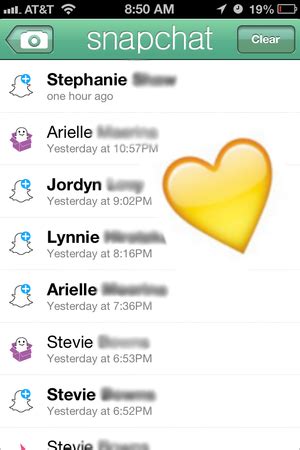 what does yellow heart mean on snapchat | Social Media ... Meaning when the shape is coloured yellow or gold it signifies happiness and friendship.
