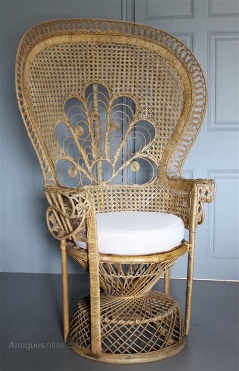 Antiques Atlas Vintage 1970s Peacock Rattan Chair U640