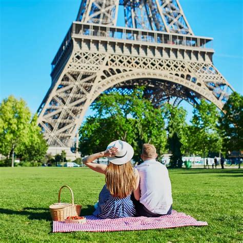5 Reasons Why You Should Not Visit Paris This Summer Triptutorials