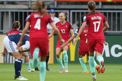 L'euro 2021 se poursuit ce lundi 14 juin avec le deuxième match du groupe d entre l'ecosse et la république tchèque. Euro féminin : Le Portugal élimine l'Écosse - Foot - Euro ...