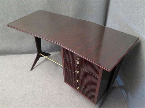 Ideal if you have a bad back. Nice Desk attributed to Ico Parisi For Sale at 1stdibs