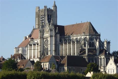 Cathédrale Saint Étienne Dauxerre — 16 Paroisse Saint Germain Dauxerre