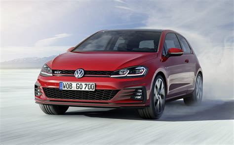 2017 VW Golf Gets Facelift And Tech Upgrades