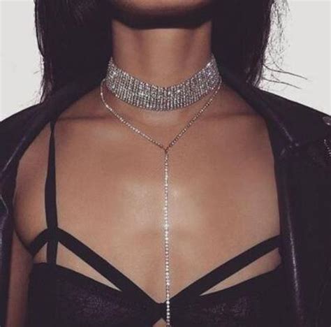 Sexy choker náhrdelník se třpytivými kamínky 19 variant