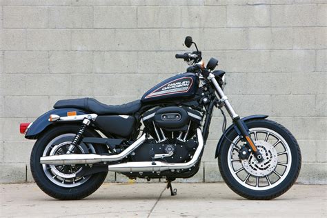 You guessed it, i own a harley davidson 883 sportster. Foto Harley Davidson Sportster XL 883 R, vista tubos ...