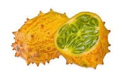 Les 8 fruits exotiques de couleur orange a découvrir absolument