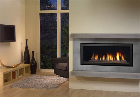 As you start browsing furniture, decorating and wall ideas for your room, think about the space's desired purpose and focus on a few staple items, such as a comfortable sofa and a coffee table, then choose the rest of the accent furniture and wall decor accordingly. Regency Horizon HZ40 modern gas fireplace - Contemporary ...