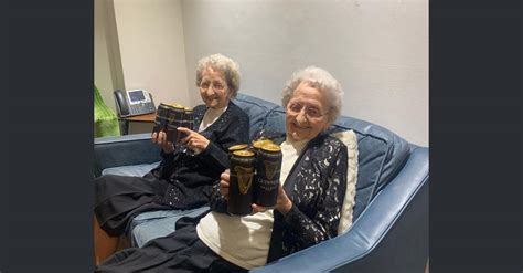 no sex and plenty of guinness key to a long life say britain s oldest twins vinepair