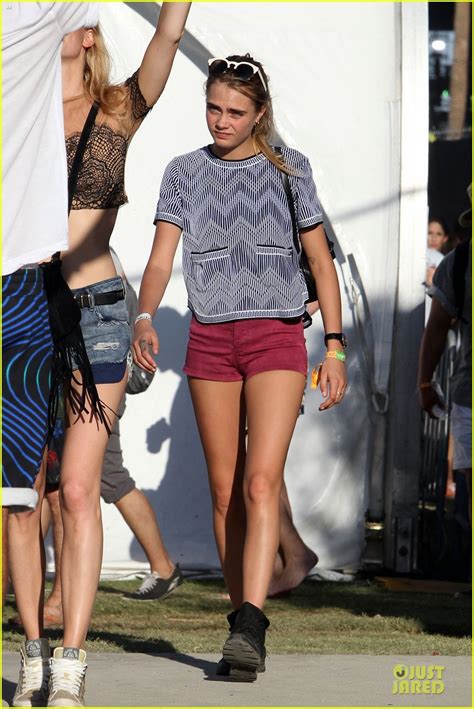 Cara Delevingne Parties At Coachella Sans Girlfriend Michelle Rodriguez Photo Cara