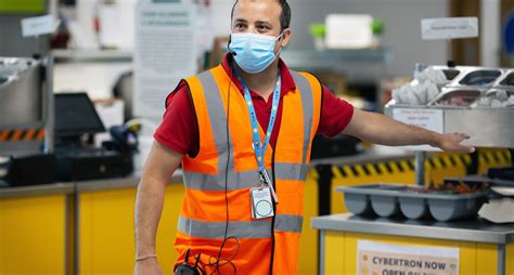 Amazon Employees About Amazon Singapore