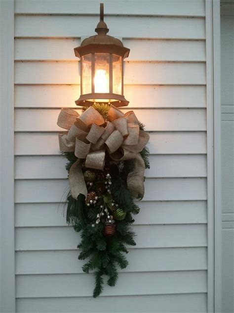 Christmas Garage Door Decorations to Make, Create and Enjoy!