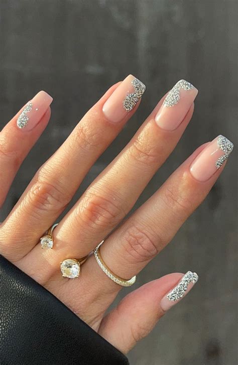 30 Glitter Nails To Bright Up The Season Shimmering Platinum Nails
