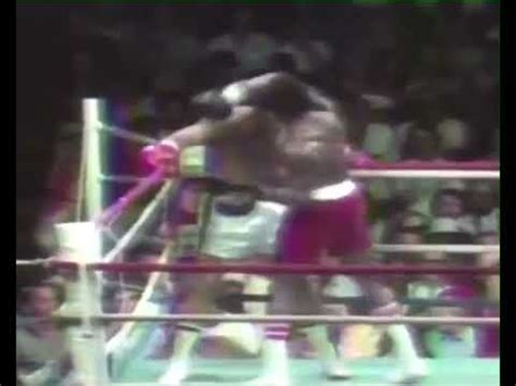 Muhammad Ali Dodges 21 Punches In 10 Seconds 1977 YouTube