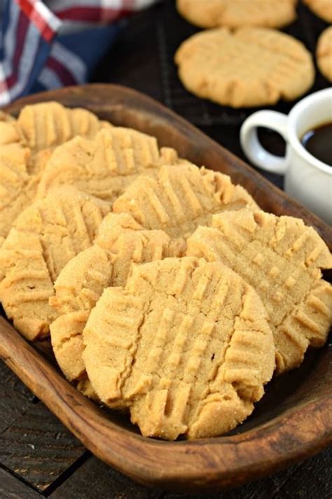 Perfect Peanut Butter Cookies Soft And Chewy Easy To Make And Topped