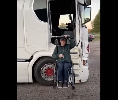 Inspiring Truck Driver In Wheelchair Proves That Anything Is Possible