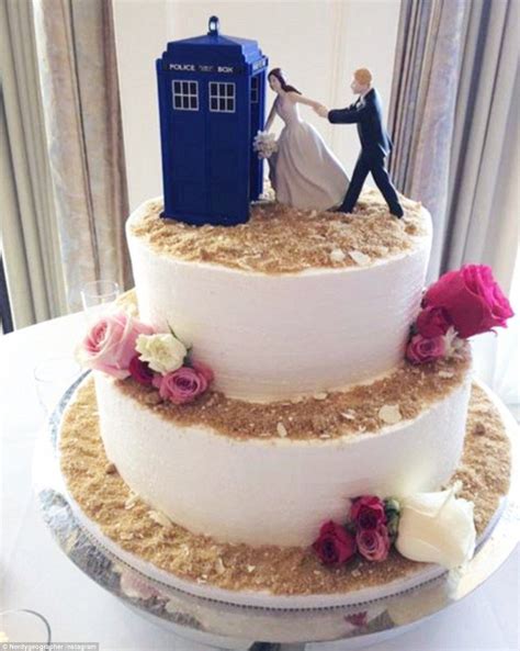 The Coolest Ways To Add Nerdy Touches To Your Wedding Cake Toppers