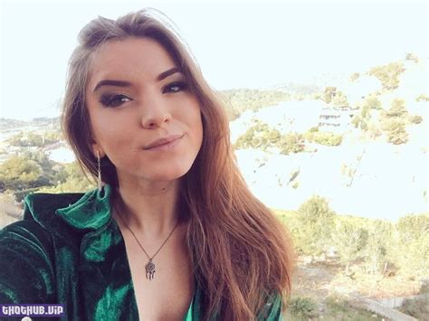 Evelina Darling 10 Facts About The Anal Princess On Thothub
