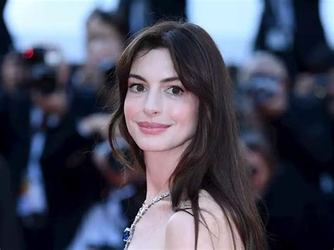 Anne Hathaway Blew Fans Away With This Ethereal White Gown For Cannes