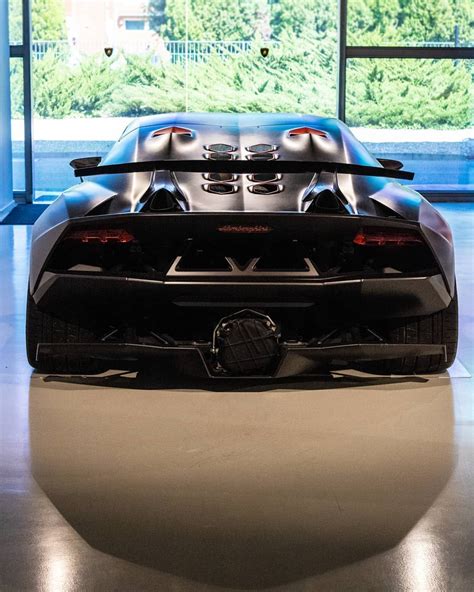 Аарон пол, доминик купер, имоджен путс и др. Lamborghini Sesto Elemento | Dream cars lamborghini, Super ...