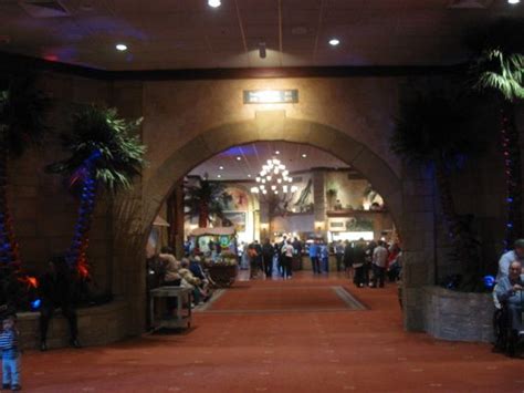 Lobby Inside Sight And Sound Theatre Lancaster Pa The Heart Of
