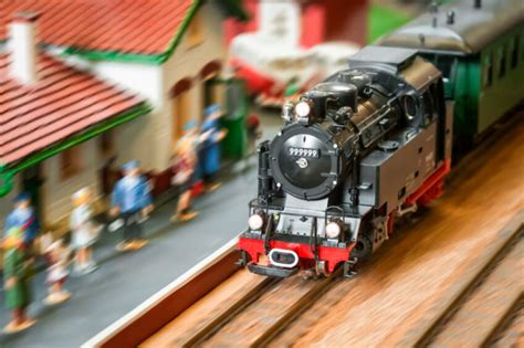 Which Model Train Scale Is The Best Toy Train Center Hot Sex Picture