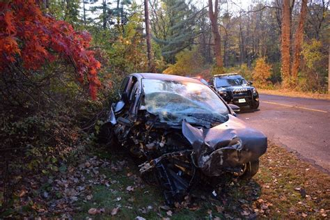 West Hartford Man Seriously Injured After Hitting Tree With Vehicle