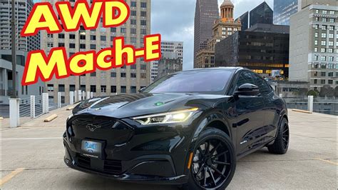 Taking Delivery Of 2021 Awd Ford Mustang Mach E Gets New Wheels