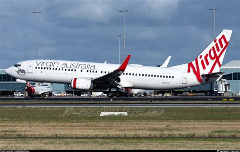 VH VUT Virgin Australia Boeing 737 8FE WL Photo By Robbie Mathieson