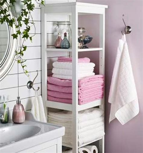 Étagère en bois pour la baignoire couleur: Le rangement de salle de bains - Archzine.fr
