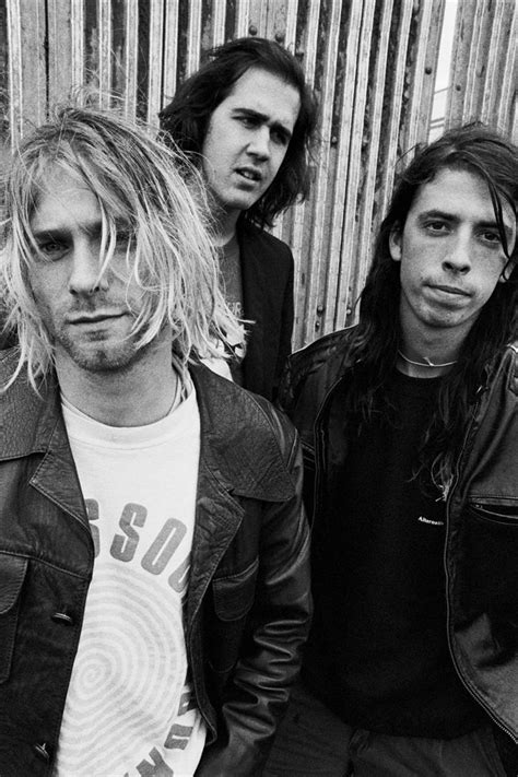 Nirvana was an american rock band formed by lead singer and guitarist kurt cobain and bassist krist novoselic in aberdeen, washington, in 1987. Nirvana - TODAY.com