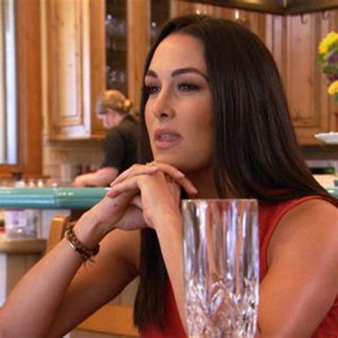 Brie Bella Feels Mom Guilt For Vacationing Without Daughter E Online