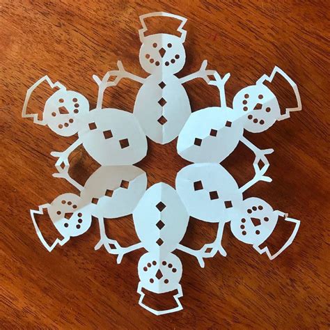 Step By Step Tutorial On How To Make A Snowman Paper Snowflake With